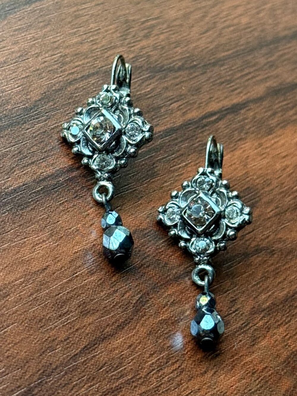 Romantic Grey Crystal Y2K Earrings